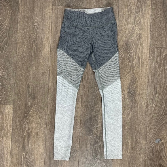 Outdoor Voices Springs 7/8 Leggings High rise Waist Colorblock Grey Size XS - Picture 6 of 14